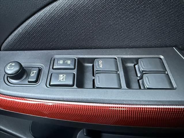 スイフトスポーツ ベースグレード 禁煙車 車検整備付 6MT ローダウン ターボ 社外8インチナビ フルセグ BT TRUSTステアリング TRUSTマフラー 純正17インチAW サブウーファー スポーツシート クルコン ステリモ(24枚目)