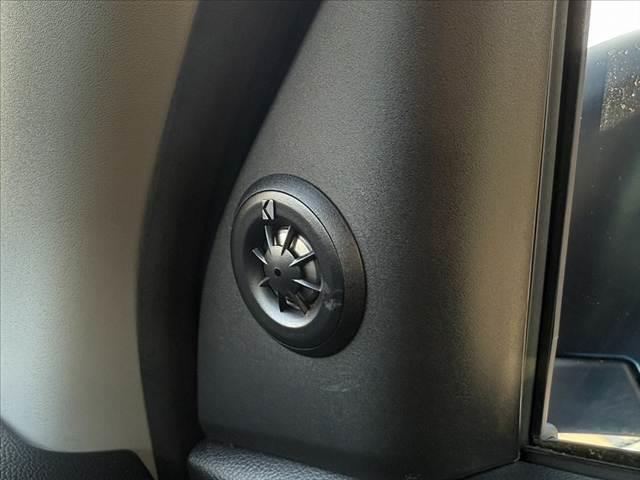 スイフトスポーツ ベースグレード 禁煙車 車検整備付 6MT ローダウン ターボ 社外8インチナビ フルセグ BT TRUSTステアリング TRUSTマフラー 純正17インチAW サブウーファー スポーツシート クルコン ステリモ(30枚目)