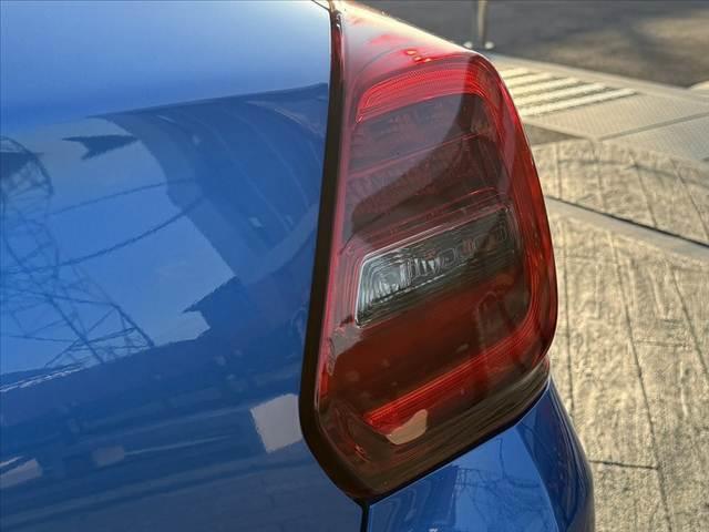 スイフトスポーツ ベースグレード 禁煙車 車検整備付 6MT ローダウン ターボ 社外8インチナビ フルセグ BT TRUSTステアリング TRUSTマフラー 純正17インチAW サブウーファー スポーツシート クルコン ステリモ(41枚目)