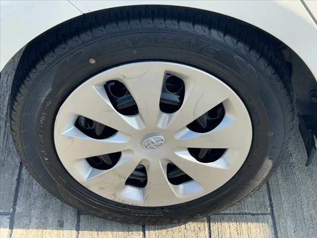 アクア G 禁煙車 車検整備付 スマートキー 純正SDナビ 地デジ BT ETC オートライト 電格ミラーウインカー 革巻きステア チルトステア シートリフター Pガラス アームレスト オートコーナーポール(34枚目)