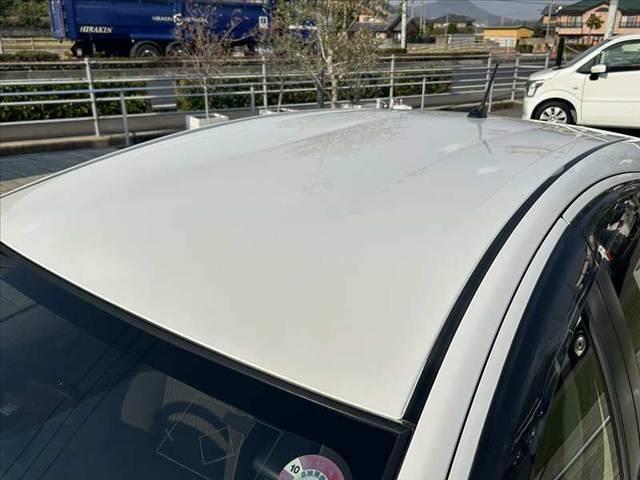 アクア G 禁煙車 車検整備付 スマートキー 純正SDナビ 地デジ BT ETC オートライト 電格ミラーウインカー 革巻きステア チルトステア シートリフター Pガラス アームレスト オートコーナーポール(37枚目)