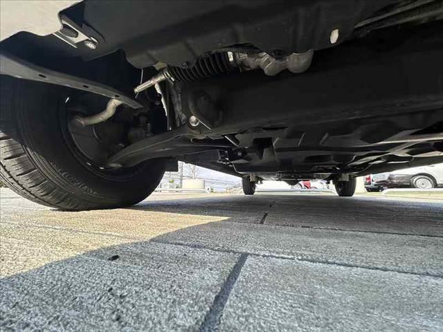 NV100クリッパーバン DX GLパッケージ 中期 車検整備付 4AT パワステ パワーウィンドウ エアコン ハイルーフ キーレス スペアキー ETC プライバシーガラス オーバーヘッドシェルフ ヘッドライトレベライザー マットバイザー(41枚目)