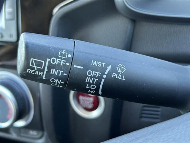 フィット 禁煙車 スマートキーX2 Aストップ 社外15インチAW 純正ナビ BT ドラレコ ETC チルトステア シートリフター Pガラス 電格ミラーウインカー ヘッドライトレベライザー マット バイザー(24枚目)