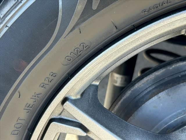 フィット 禁煙車 スマートキーX2 Aストップ 社外15インチAW 純正ナビ BT ドラレコ ETC チルトステア シートリフター Pガラス 電格ミラーウインカー ヘッドライトレベライザー マット バイザー(40枚目)