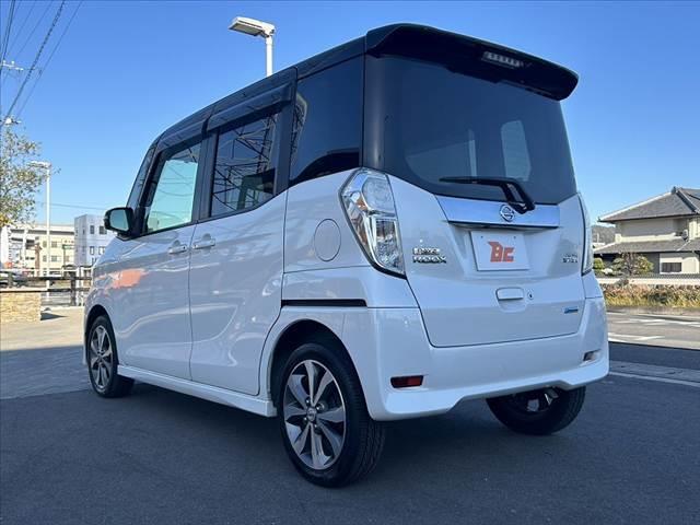 デイズルークス ハイウェイスター　Ｘ　Ｇパッケージ　禁煙車　車検整備付　エマブレ　両電スラ　アラビュー　純正ＳＤナビ　フルセグ　ＢＴ　ＤＶＤ　ステリモ　ドラレコ　ＥＴＣ　スマートキー　オートＨＩＤ　フォグ　チルトステア　シートリフター　サーキュレーター（13枚目）
