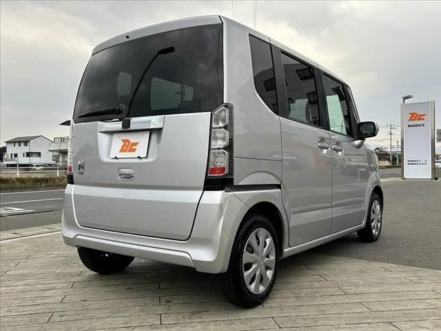 N-BOX G 中期 禁煙車 純正ディスプレイオーディオ 地デジ CD ドラレコ スマートキー プッシュスタート Aストップ 電格ミラー チルトステア シートリフター Pガラス ベンチシート アームレスト(15枚目)