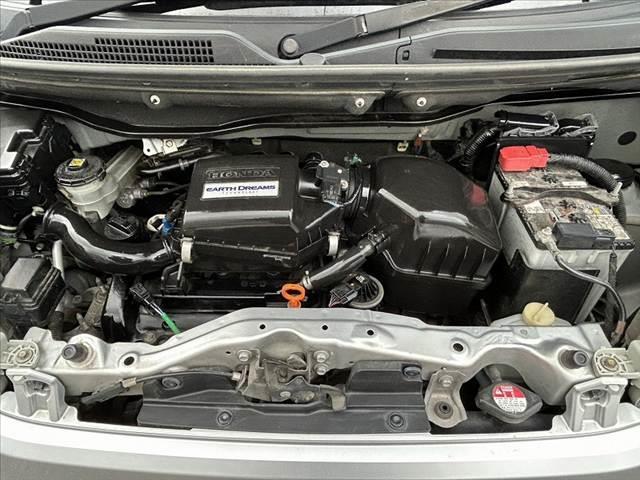 N-BOX G 中期 禁煙車 純正ディスプレイオーディオ 地デジ CD ドラレコ スマートキー プッシュスタート Aストップ 電格ミラー チルトステア シートリフター Pガラス ベンチシート アームレスト(41枚目)