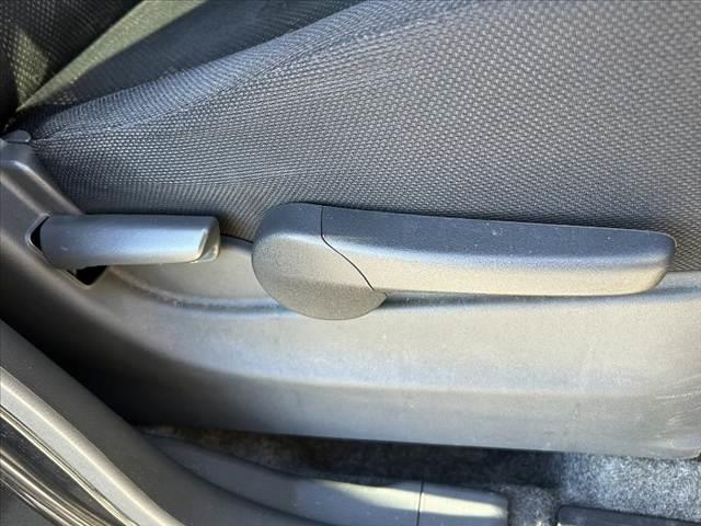 スペーシアカスタム Jスタイル 禁煙車 車検整備付 レーダーブレーキサポート 両側電動スライドドア プッシュスタート スマートキー2ケ HIDオートライト ロールサンシェード 電格ミラー 横滑り防止 リアヒーターダクト ステリモ(31枚目)