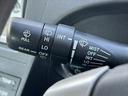 　禁煙車　車検整備付　プッシュスタート　スマートキー　ＥＴＣ　オートライト　フォグランプ　カップホルダー付コンソールボックス　ウィンカーミラー　後席アームレスト　シートリフター　マット　サイドバイザー（21枚目）