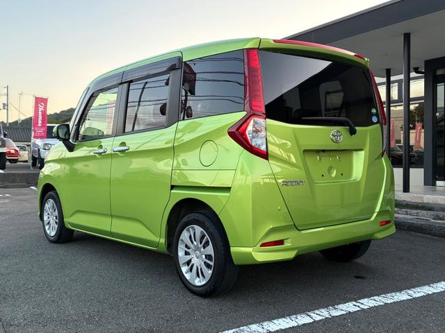 ルーミー Ｇ　Ｓ　禁煙車　全国対応保証１２ヶ月走行無制限保証付き　衝突被害軽減ブレーキ　全方位モニター　両側電動スライドドア　オートクルーズコントロール　シートヒーター　純正ＳＤナビ　オートライト　オートリトラミラー（12枚目）