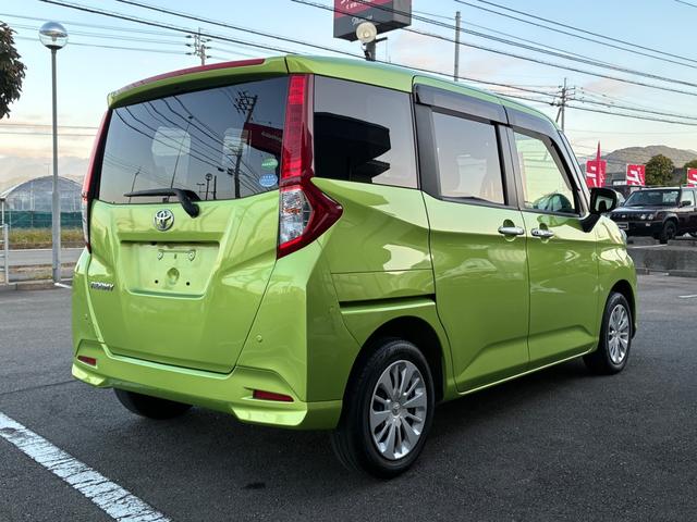 ルーミー Ｇ　Ｓ　禁煙車　全国対応保証１２ヶ月走行無制限保証付き　衝突被害軽減ブレーキ　全方位モニター　両側電動スライドドア　オートクルーズコントロール　シートヒーター　純正ＳＤナビ　オートライト　オートリトラミラー（16枚目）