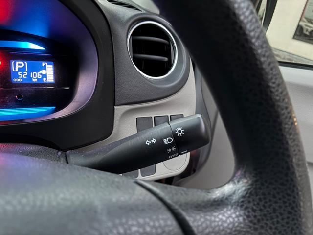 ミライース Ｘｆ　禁煙車　４ＷＤ　全国対応保証１２ヶ月走行無制限保証付き　寒冷地仕様　エコドライブアシストディスプレイ　純正ＣＤ　電動格納式ドアミラー　キーレス　ドアバイザー　フロアマット（19枚目）