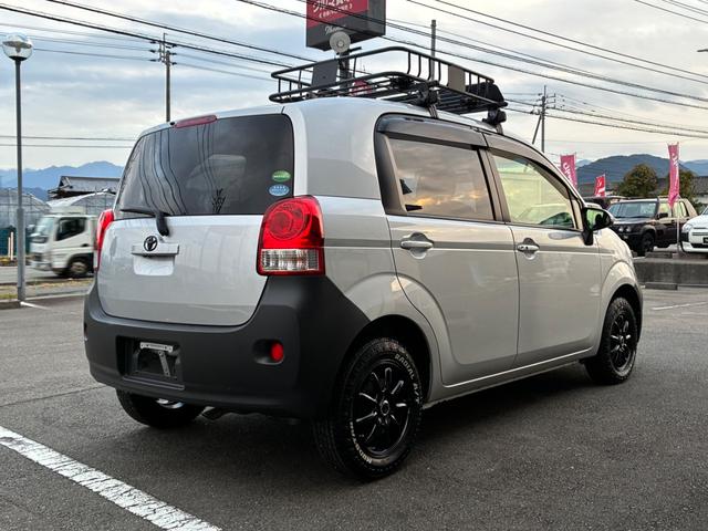 TOYOTA PORTE G