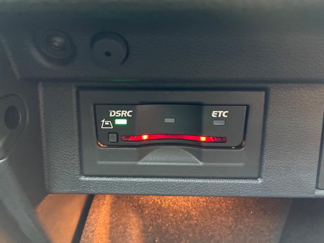 ゴルフヴァリアント Rラインブルーモーションテクノロジー 禁煙車 1.4L直列4気筒DOHC IC付ターボ搭載 Rライン専用パーツ フロントリヤRライン専用バンパー 専用スポーツシート HIDヘッドランプ Aホールド ナビ ETC TV BT DVD CD(5枚目)