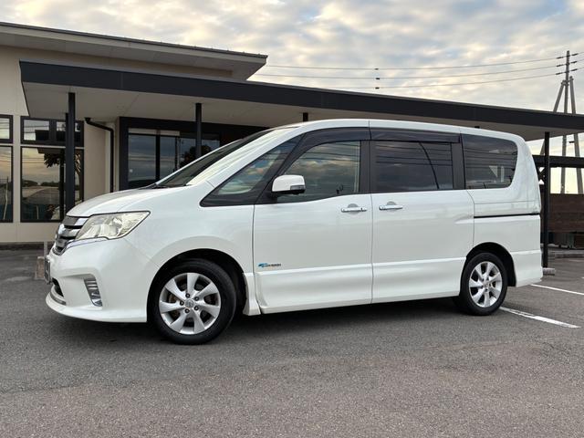 セレナ ハイウェイスター S-ハイブリッド 禁煙車 全国保証12ヶ月走行無制限保証付き 電動スライドドア オートクルーズ SDナビ バックカメラ ETC BT TV DVD CD オートライト フルオートエアコン Pスタート スマートキー2個(9枚目)