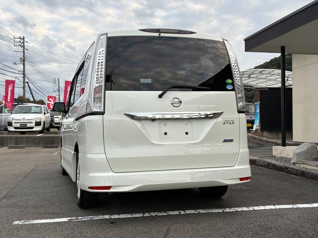セレナ ハイウェイスター S-ハイブリッド 禁煙車 全国保証12ヶ月走行無制限保証付き 電動スライドドア オートクルーズ SDナビ バックカメラ ETC BT TV DVD CD オートライト フルオートエアコン Pスタート スマートキー2個(13枚目)