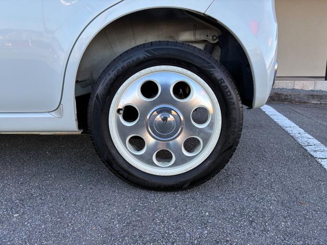 アルトラパンショコラ Ｘ　全国保証１２ヶ月走行無制限保証付　スマートフォン連動ナビ　バックカメラ　ＥＴＣ　ドライブレコーダー　Ｂｌｕｅｔｏｏｔｈ　ＴＶ　合皮レザーベンチシート　ＨＩＤオートヘッドライト　スマートキー　Ｐスタート（22枚目）