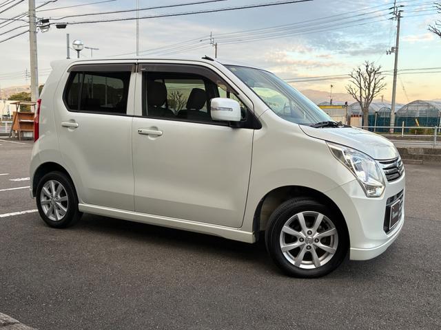 ワゴンＲ ＦＸリミテッド　禁煙車　全国保証１２ヶ月走行無制限保証付き　純正ＣＤ　スマートキー×２　ドライブレコーダー　プッシュスタート　アイドリングストップ　ＡＷ１４インチ　ベンチシート　衝突安全ボディ　盗難防止システム（15枚目）