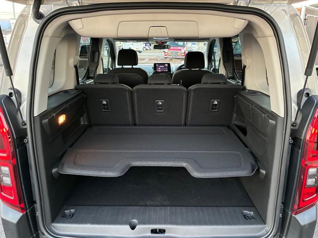 ベルランゴ シャイン　ブルーＨＤｉ　ＸＴＲ　パック　禁煙車　ワンオーナー　ドラレコ前後２カメラ　ＥＴＣ　衝突軽減ブレーキ　ＥＴ　パノラミックガラスルーフ　全車速ＡＣＣ　リヤサンシェード　ブラインドスポットモニター　サイドカメラ　左右独立式エアコン（40枚目）