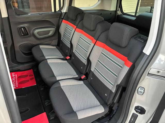 ベルランゴ シャイン　ブルーＨＤｉ　ＸＴＲ　パック　禁煙車　ワンオーナー　ドラレコ前後２カメラ　ＥＴＣ　衝突軽減ブレーキ　ＥＴ　パノラミックガラスルーフ　全車速ＡＣＣ　リヤサンシェード　ブラインドスポットモニター　サイドカメラ　左右独立式エアコン（42枚目）