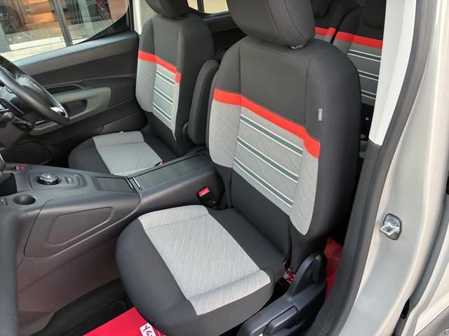 ベルランゴ シャイン　ブルーＨＤｉ　ＸＴＲ　パック　禁煙車　ワンオーナー　ドラレコ前後２カメラ　ＥＴＣ　衝突軽減ブレーキ　ＥＴ　パノラミックガラスルーフ　全車速ＡＣＣ　リヤサンシェード　ブラインドスポットモニター　サイドカメラ　左右独立式エアコン（44枚目）