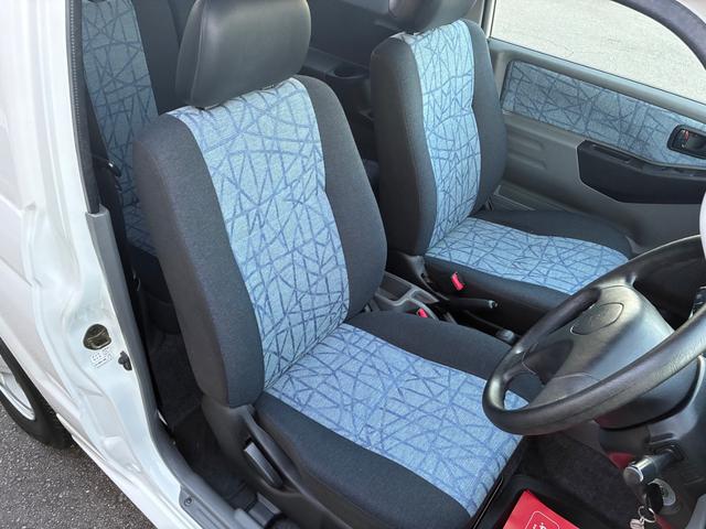 パジェロミニ Ｘ　５ＭＴ　４ＷＤ　禁煙車　ワンオーナー　純正オーディオ　純正アルミホイール　ＥＴＣ　電動格納式ドアミラー　キーレス　衝突安全ボディ　運転席助手席エアバック　エアコン　パワステ　ドアバイザー　フロアマット（29枚目）