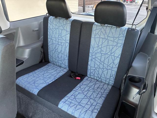 パジェロミニ Ｘ　５ＭＴ　４ＷＤ　禁煙車　ワンオーナー　純正オーディオ　純正アルミホイール　ＥＴＣ　電動格納式ドアミラー　キーレス　衝突安全ボディ　運転席助手席エアバック　エアコン　パワステ　ドアバイザー　フロアマット（35枚目）