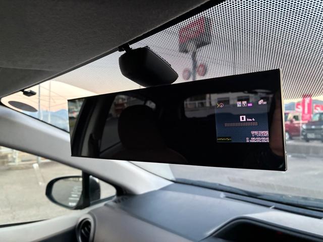 アクア Ｇ　禁煙車　ワンオーナー　全国保証１２ヶ月走行無制限保証付き　純正ＳＤナビ　純正アルミホイール　オートＬＥＤライト　シートヒーター　バックカメラ　ＥＴＣ　Ｂｌｕｅｔｏｏｔｈ　ＴＶ　ＤＶＤ　Ｐスタート（5枚目）