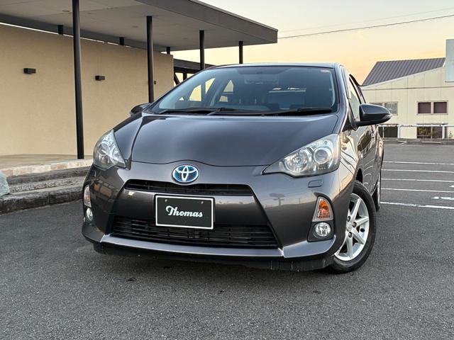 アクア Ｇ　禁煙車　ワンオーナー　全国保証１２ヶ月走行無制限保証付き　純正ＳＤナビ　純正アルミホイール　オートＬＥＤライト　シートヒーター　バックカメラ　ＥＴＣ　Ｂｌｕｅｔｏｏｔｈ　ＴＶ　ＤＶＤ　Ｐスタート（7枚目）