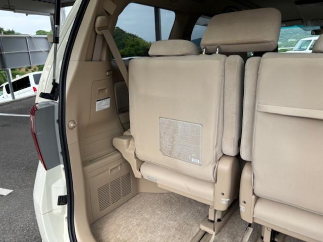 アルファード ２４０Ｘ　サイドリフトアップシート装着車　バックカメラ　ナビＴＶ　ＣＤ／ＤＶＤ　ＥＴＣ　両側スライド／左側パワースライドドア　後席モニター　スマートキー　プッシュスタート　７人乗り　Ｗオートエアコン（22枚目）