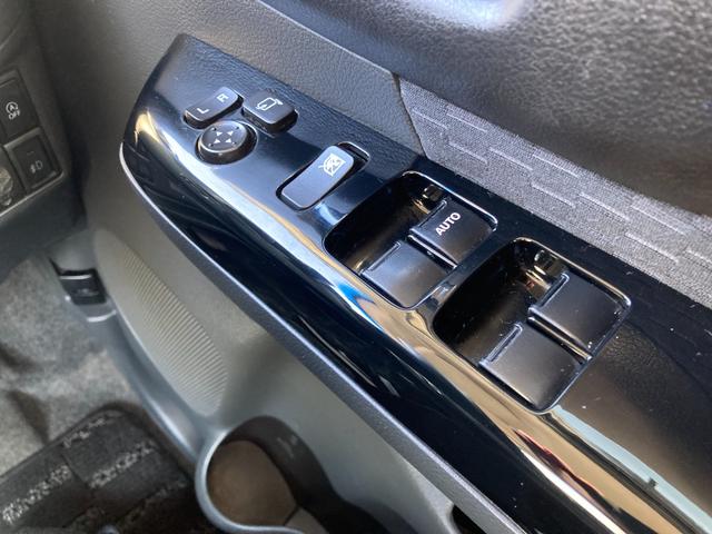 スペーシアカスタム ＸＳ　ナビ　フルセグＴＶ　バックカメラ　ドライブレコーダー　片側パワースライドドア　ＥＴＣ　プッシュスタート　スマートキー　アルミホイール（37枚目）