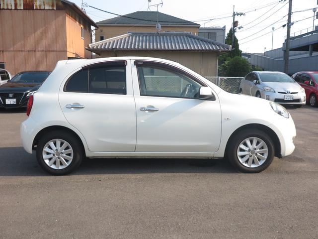 日産 マーチ