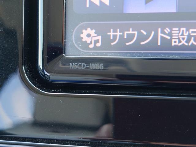 プリウス Ｓセーフティプラス　純正ナビワンセグ　トヨタセーフティセンス　クルーズコントロール　バックモニター　Ｂｌｕｅｔｏｏｔｈ　バックカメラ　プッシュスタート　衝突安全ボディ　盗難防止システム（8枚目）