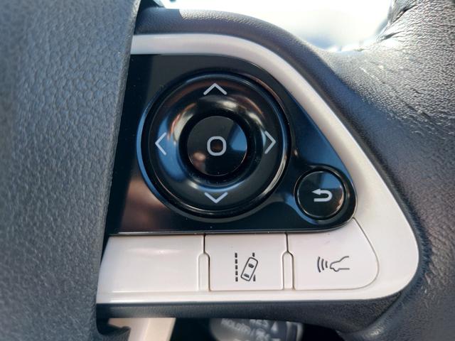 プリウス Ｓセーフティプラス　純正ナビワンセグ　トヨタセーフティセンス　クルーズコントロール　バックモニター　Ｂｌｕｅｔｏｏｔｈ　バックカメラ　プッシュスタート　衝突安全ボディ　盗難防止システム（23枚目）
