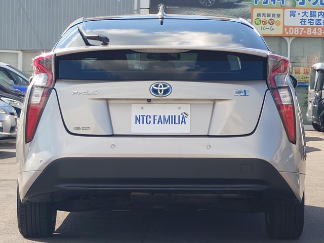 プリウス Ｓセーフティプラス　純正ナビワンセグ　トヨタセーフティセンス　クルーズコントロール　バックモニター　Ｂｌｕｅｔｏｏｔｈ　バックカメラ　プッシュスタート　衝突安全ボディ　盗難防止システム（37枚目）