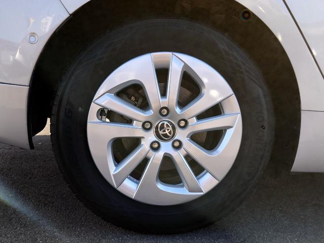 プリウス Ｓセーフティプラス　純正ナビワンセグ　トヨタセーフティセンス　クルーズコントロール　バックモニター　Ｂｌｕｅｔｏｏｔｈ　バックカメラ　プッシュスタート　衝突安全ボディ　盗難防止システム（49枚目）