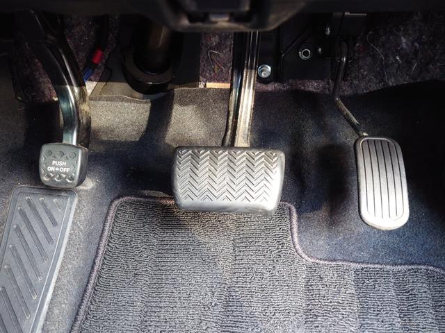 プリウス Aツーリングセレクション 純正ナビフルセグ 純正ドラレコ バックカメラ Bluetooth シートヒーター LEDヘッドライト フォグランプ パーキングアシスト レーンキープアシスト 衝突被害軽減ブレーキ(11枚目)