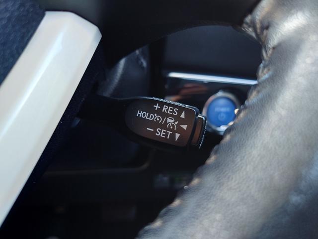 プリウス Aツーリングセレクション 純正ナビフルセグ 純正ドラレコ バックカメラ Bluetooth シートヒーター LEDヘッドライト フォグランプ パーキングアシスト レーンキープアシスト 衝突被害軽減ブレーキ(25枚目)