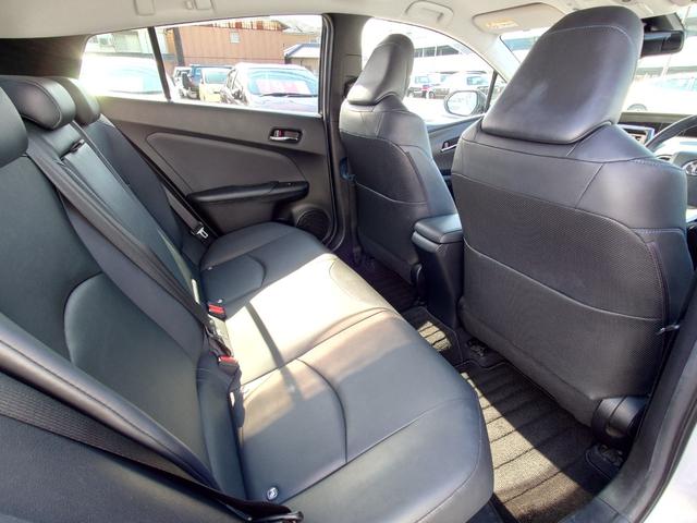 プリウス Aツーリングセレクション 純正ナビフルセグ 純正ドラレコ バックカメラ Bluetooth シートヒーター LEDヘッドライト フォグランプ パーキングアシスト レーンキープアシスト 衝突被害軽減ブレーキ(31枚目)