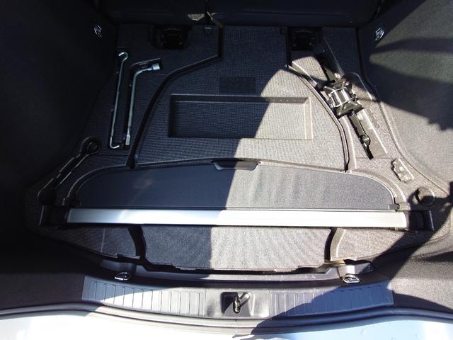 プリウス Aツーリングセレクション 純正ナビフルセグ 純正ドラレコ バックカメラ Bluetooth シートヒーター LEDヘッドライト フォグランプ パーキングアシスト レーンキープアシスト 衝突被害軽減ブレーキ(49枚目)