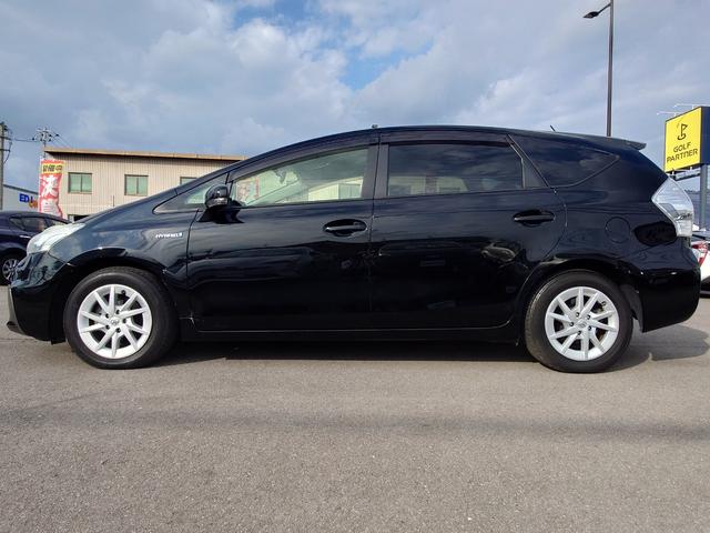 プリウスアルファ Ｇ　純正ナビフルセグ　バックモニター　バックカメラ　Ｂｌｕｅｔｏｏｔｈ　ＬＥＤヘッドライト　フォグランプ　サイドエアバッグ　アイドリングストップ　横滑り防止装置　盗難防止装置　頸部衝撃緩和ヘッドレスト（12枚目）