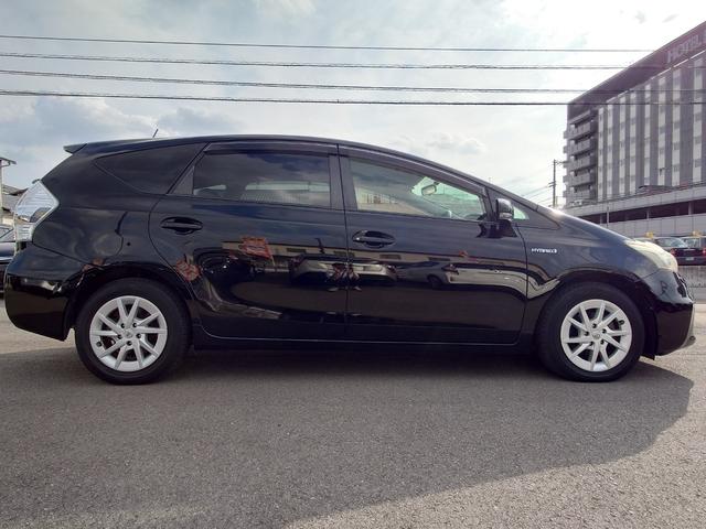 プリウスアルファ Ｇ　純正ナビフルセグ　バックモニター　バックカメラ　Ｂｌｕｅｔｏｏｔｈ　ＬＥＤヘッドライト　フォグランプ　サイドエアバッグ　アイドリングストップ　横滑り防止装置　盗難防止装置　頸部衝撃緩和ヘッドレスト（13枚目）