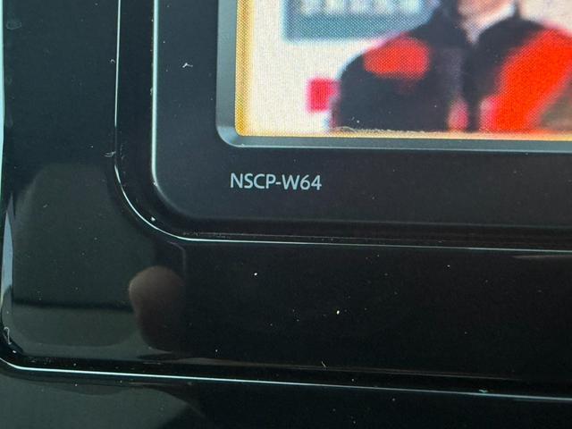 プリウス Ａ　純正ナビ　バックカメラ　ＬＥＤヘッドライト　フォグランプ　クルーズコントロール　パーキングアシスト　レーンキープアシスト　衝突軽減ブレーキステアリングスイッチ（7枚目）