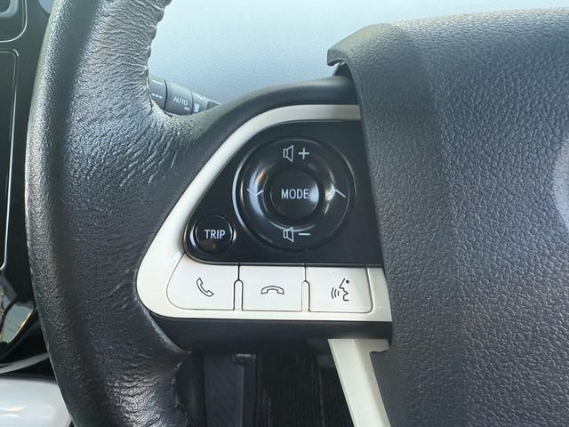 プリウス Ａ　純正ナビ　バックカメラ　ＬＥＤヘッドライト　フォグランプ　クルーズコントロール　パーキングアシスト　レーンキープアシスト　衝突軽減ブレーキステアリングスイッチ（16枚目）