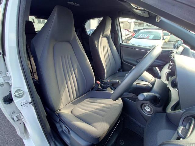 ヤリス ハイブリッドＸ　ディスプレイオーディオ　バックカメラ　ＥＴＣ　トヨタセーフティセンス　ステアリングスイッチ　レーダークルーズコントロール　パーキングサポートブレーキ（23枚目）