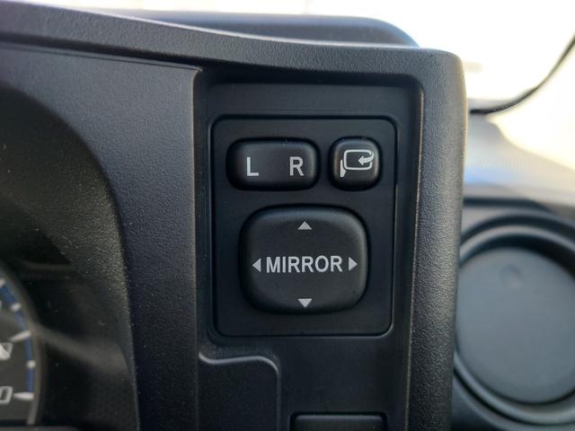 �y�@�w����̃L�Y�A�w�R�~�C���\�ł��@�z�@��������H�ꕹ�݂��Ă���܂��B