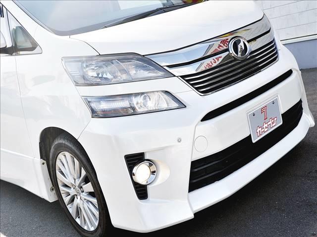 2.4Z 7人乗/フリップダウンモニター/両側パワースライドドア/純正HDDナビ/DVD・CD再生/CD録音/BTオーディオ・TEL接続/フルセグTV/バックモニタ/ETC/HIDヘッドライト/スマートキー(11枚目)