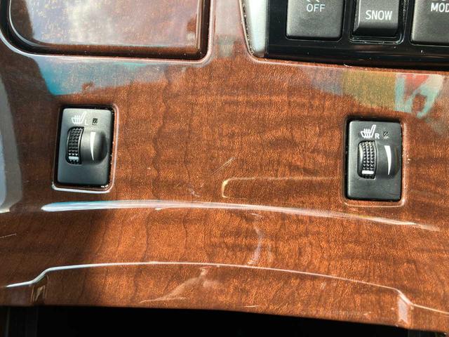 マークＸ プレミアム　ＨＫＳ車高調／モデリスタエアロ／ハーフレザーシート／純正ＳＤナビ／ＤＶＤ・ＣＤ再生／フルセグＴＶ／ＢＴオーディオ／バックカメラ／ＥＴＣ／ＨＩＤヘッドライト／社外１９インチＡＷ／前席シートシーター（23枚目）