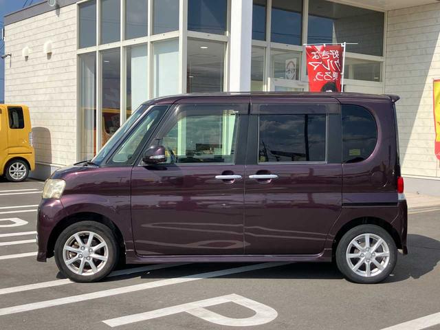 タント Ｇスペシャル　徳島県ユーザー買取車／社外ＨＤＤナビ／ＤＶＤ・ＣＤ再生／フルセグＴＶＢＴオーディオ／バックカメラ／ＥＴＣ／片側パワースライドドア／純正１４インチＡＷ／スマートキー／純正フロアマット／純正ドアバイザー（5枚目）