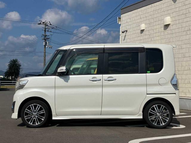 タント カスタムＲＳ　ＳＡ　徳島県ユーザー買取車／純正ＳＤナビ／ＤＶＤ・ＣＤ再生／フルセグＴＶ／ＢＴオーディオ／バックカメラ／フリップダウンモニター／ＥＴＣ／前ドラレコ／両側パワースライドドア／ＬＥＤヘッドライト（3枚目）